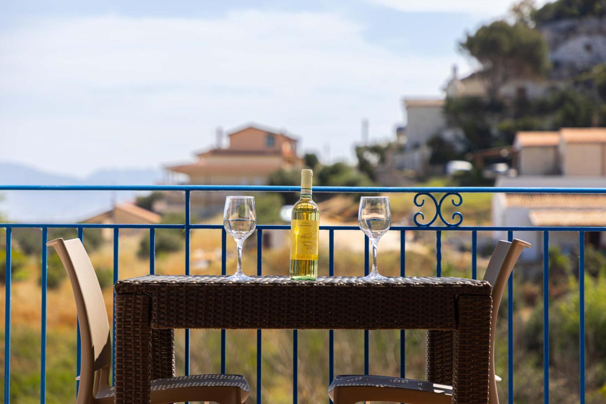 Holidaysicily Alcamo Marina Szoba fotó